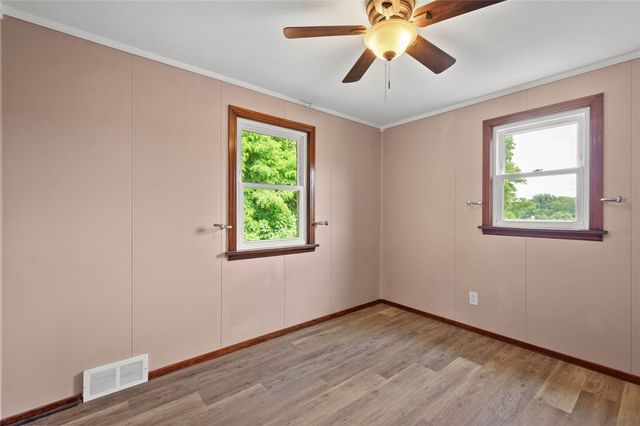 205 Maryellen Dr, N Versailles, PA 15137