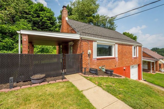 205 Maryellen Dr, N Versailles, PA 15137