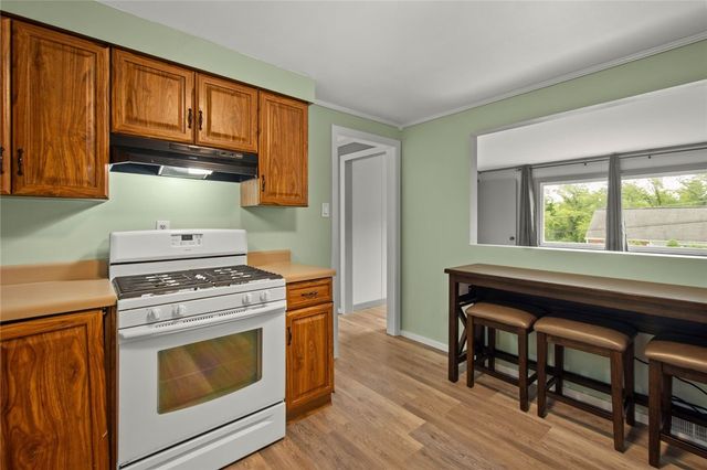 205 Maryellen Dr, N Versailles, PA 15137