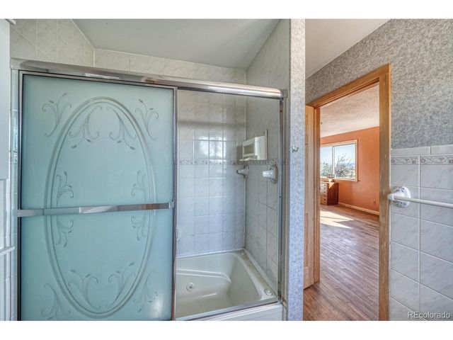 741 Wolfe Rd, Hartsel, CO 80449