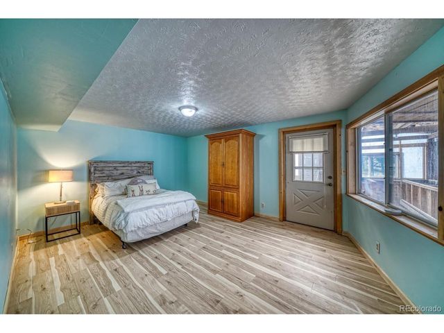 741 Wolfe Rd, Hartsel, CO 80449