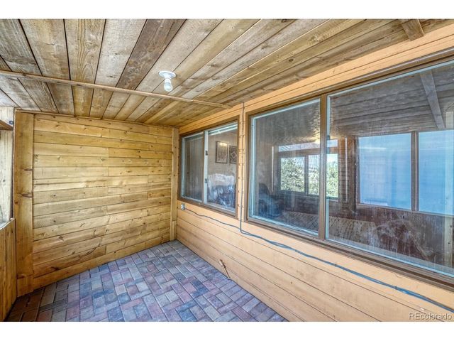 741 Wolfe Rd, Hartsel, CO 80449