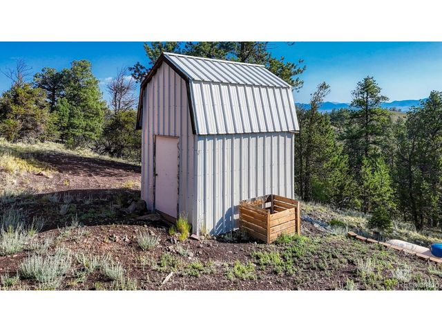 741 Wolfe Rd, Hartsel, CO 80449