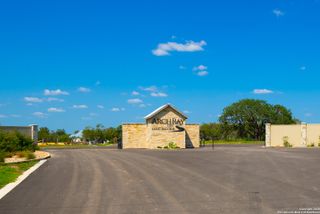 13 Ale Ct, Fredericksburg, TX 78624