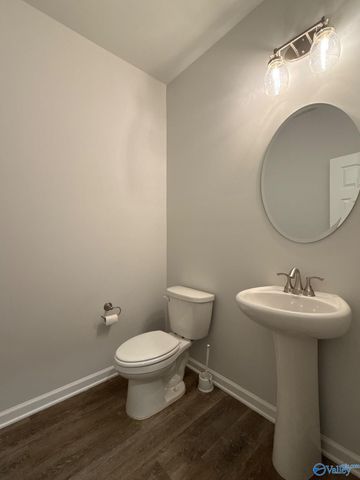 102 Ranna Drive, Huntsville, AL 35811