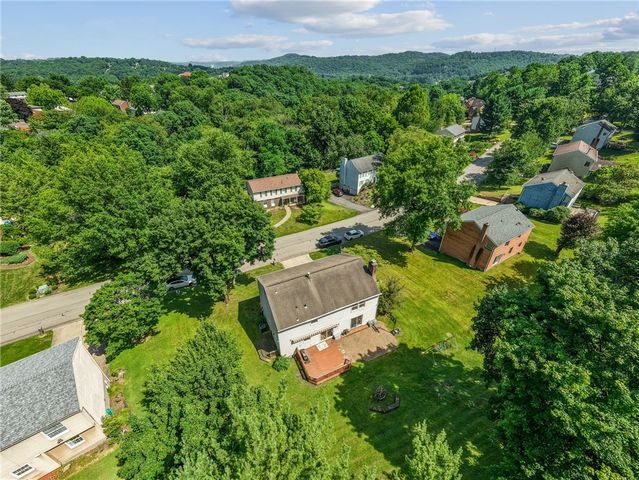 106 Pagoda Dr, Monroeville, PA 15146
