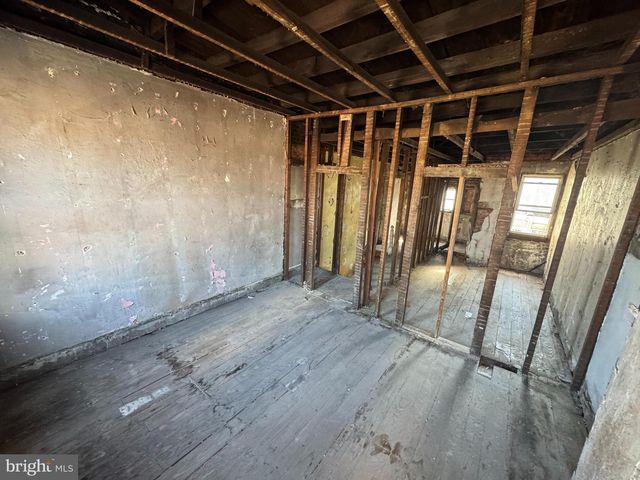 2216 TITAN ST, Philadelphia, PA 19146