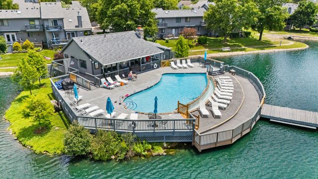 120 Cherrybrook Court, Nicholasville, KY 40356