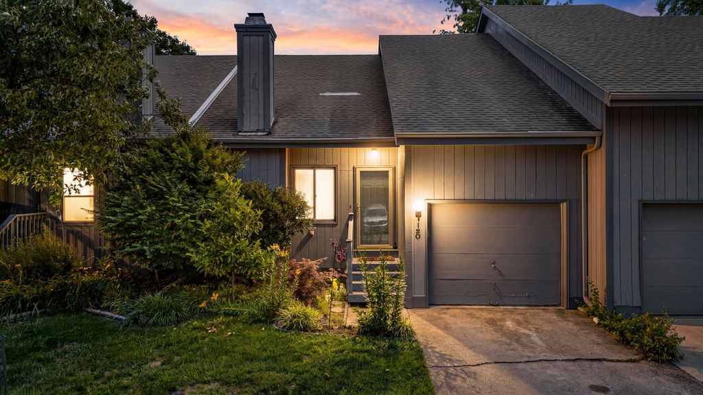 120 Cherrybrook Court, Nicholasville, KY 40356