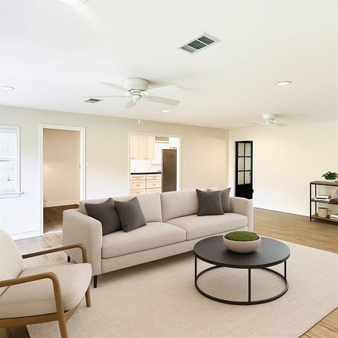 5103 Darnell Street, Houston, TX 77096