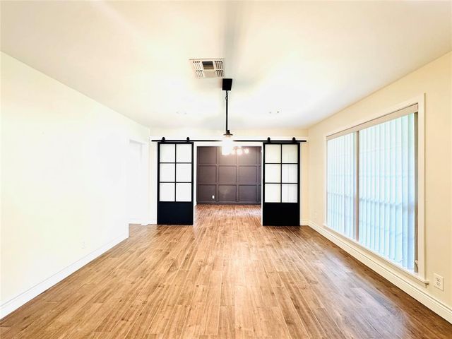 5103 Darnell Street, Houston, TX 77096