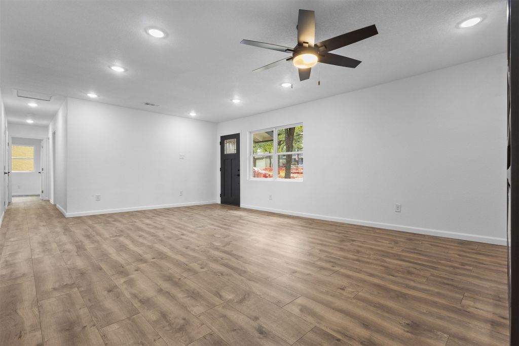 4813 Alandale Drive, Forest Hill, TX 76119 — photo 3