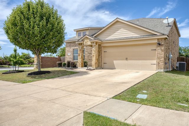 1014 Platinum Drive, Princeton, TX 75407
