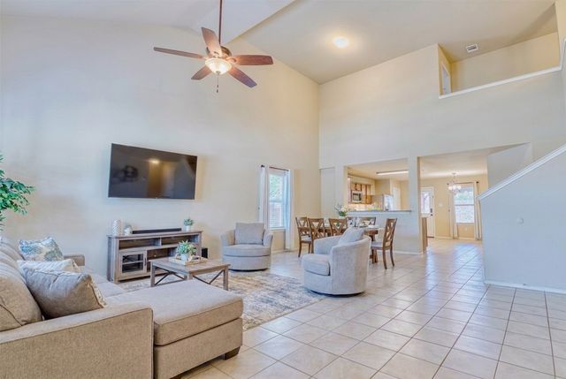1014 Platinum Drive, Princeton, TX 75407