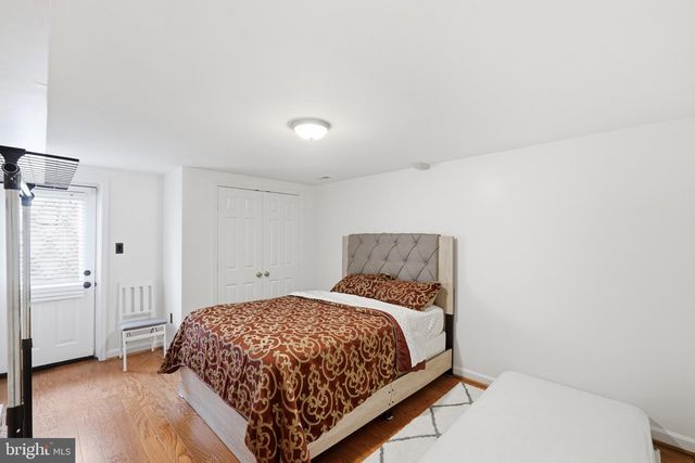 6516 DEMOCRACY BLVD, Bethesda, MD 20817