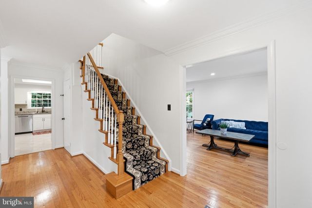 6516 DEMOCRACY BLVD, Bethesda, MD 20817