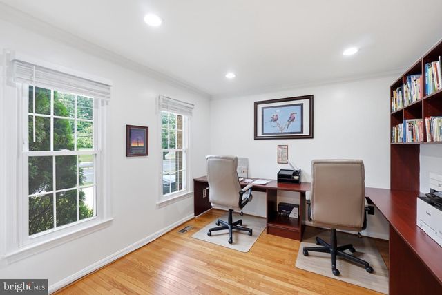 6516 DEMOCRACY BLVD, Bethesda, MD 20817