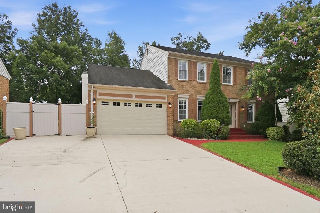 6516 DEMOCRACY BLVD, Bethesda, MD 20817