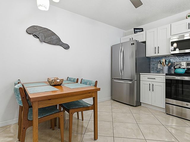 221 MONTOYA DRIVE, The Villages, FL 32159