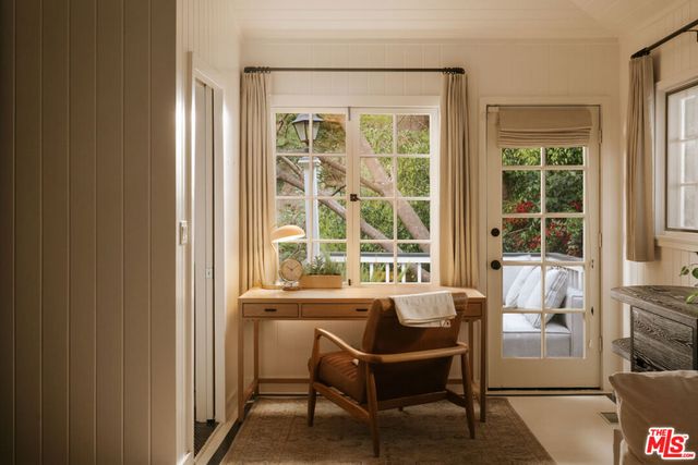 2015 Nichols Canyon Road, Los Angeles, CA 90046