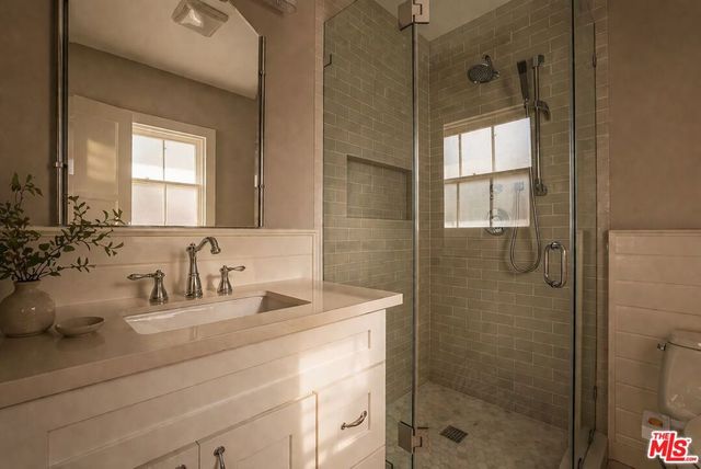 2015 Nichols Canyon Road, Los Angeles, CA 90046