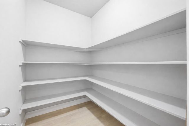 50591 Walpole Street, New Baltimore, MI 48047