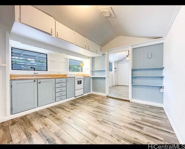465 N Kainalu Drive 3, Kailua, HI 96734