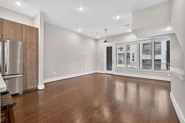 2401 Crawford Street D1C, Houston, TX 77004