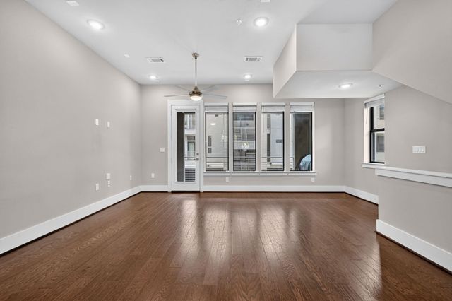 2401 Crawford Street D1C, Houston, TX 77004