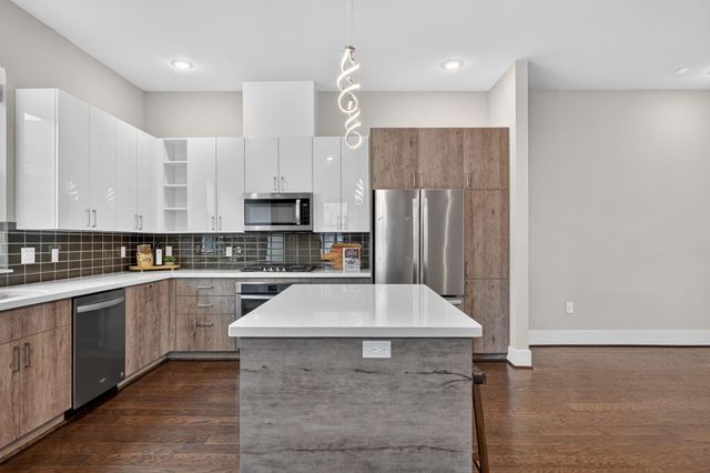 2401 Crawford Street D1C, Houston, TX 77004