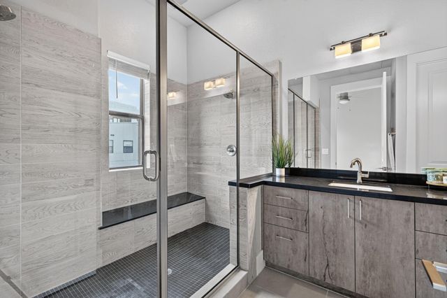 2401 Crawford Street D1C, Houston, TX 77004