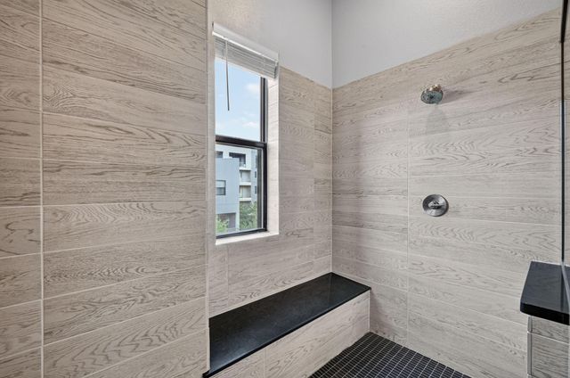 2401 Crawford Street D1C, Houston, TX 77004