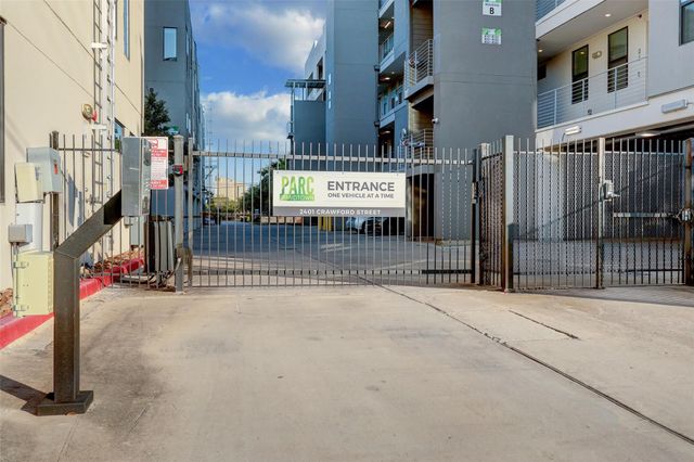 2401 Crawford Street D1C, Houston, TX 77004