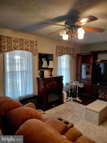 133 UPPER HAWK RIDGE, Petersburg, WV 26847