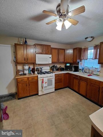 133 UPPER HAWK RIDGE, Petersburg, WV 26847