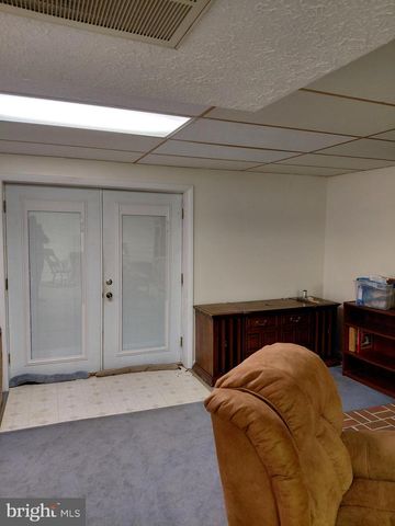 133 UPPER HAWK RIDGE, Petersburg, WV 26847