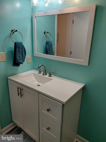 133 UPPER HAWK RIDGE, Petersburg, WV 26847