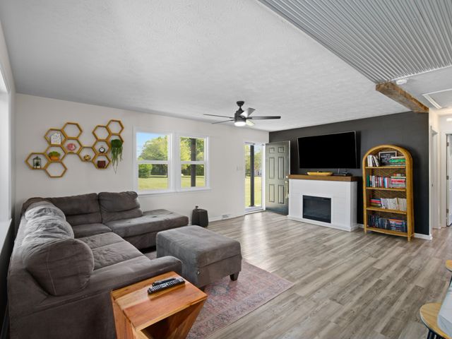 3309 Miller Lane, Santa Fe, TN 38482