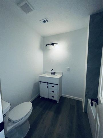 8817 Dandy Street, Houston, TX 77016