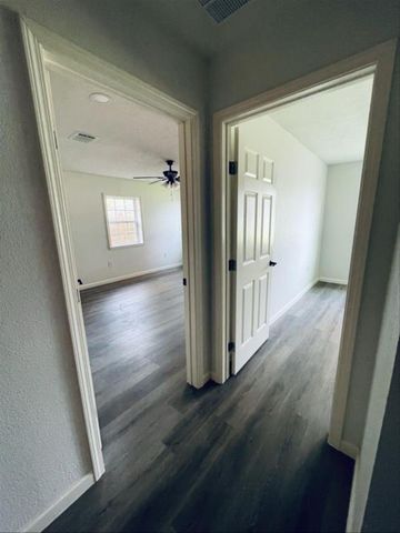 8817 Dandy Street, Houston, TX 77016