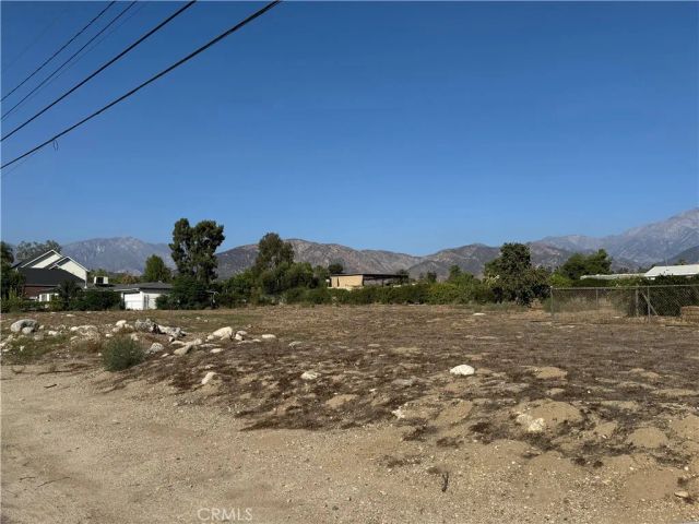 2209 E Colton, Mentone, CA 92359