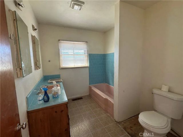 2209 E Colton, Mentone, CA 92359