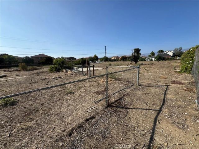 2209 E Colton, Mentone, CA 92359