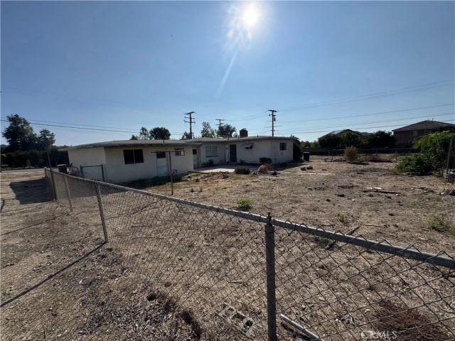 2209 E Colton, Mentone, CA 92359