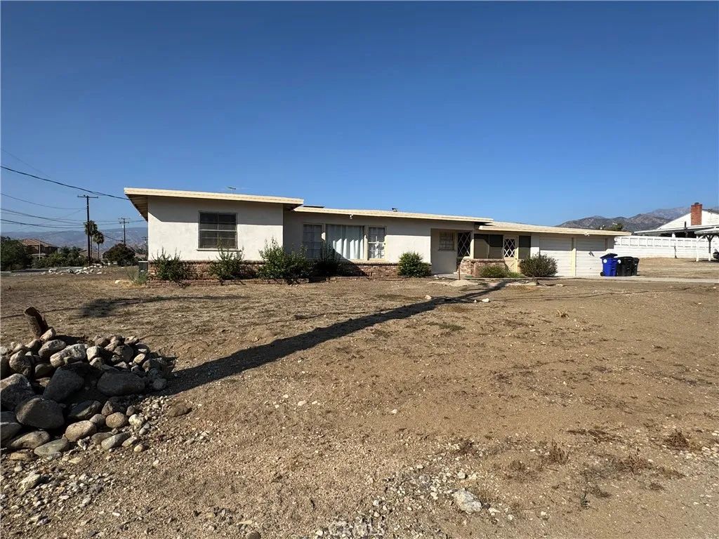 2209 E Colton, Mentone, CA 92359