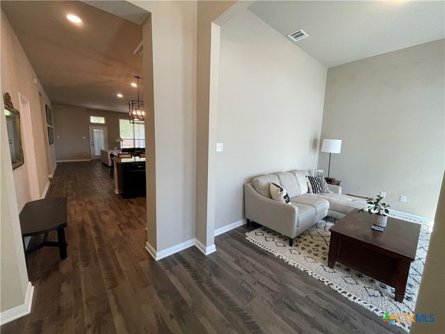 1608 Crooked Tree Dr, Temple, TX 76502