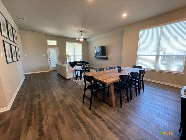 1608 Crooked Tree Dr, Temple, TX 76502