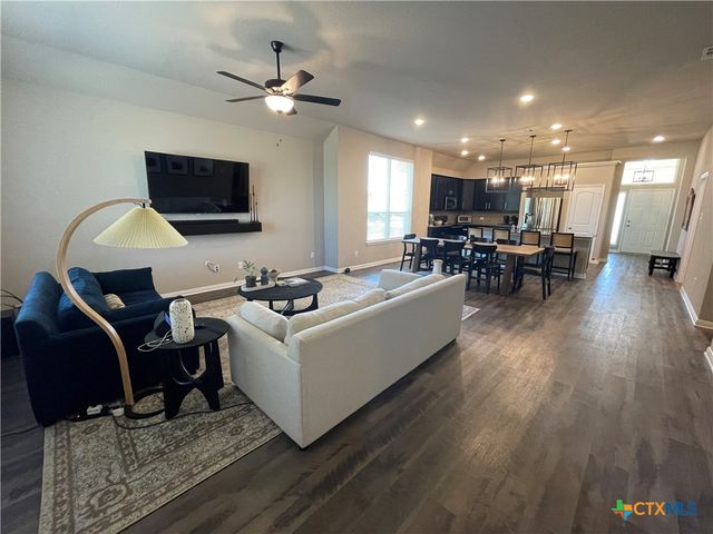1608 Crooked Tree Dr, Temple, TX 76502
