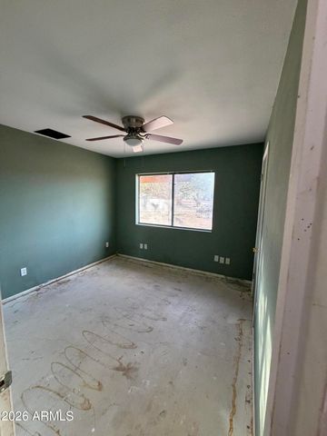 42845 N 7th Avenue, New River, AZ 85087