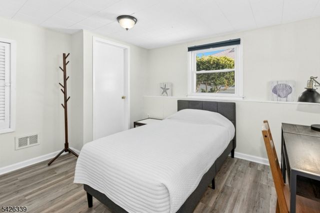 14 Yale Ter, Cranford Twp., NJ 07016